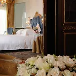Hotell E Palazzo Aminta - A Leading Of The World 5*