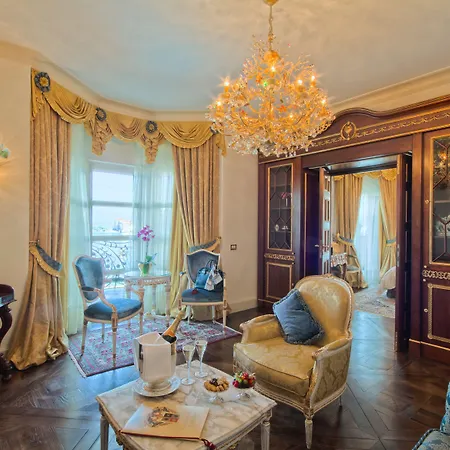 E Palazzo Aminta - A Leading Of The World 5*