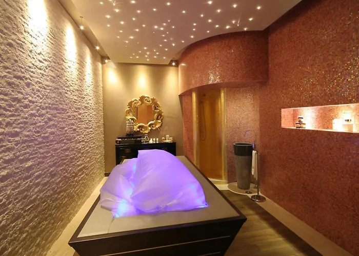 E Palazzo Aminta - A Leading Of The World Отель 5*