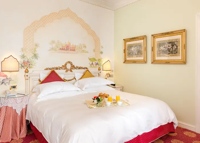 Отель E Palazzo Aminta - A Leading Of The World Стреза