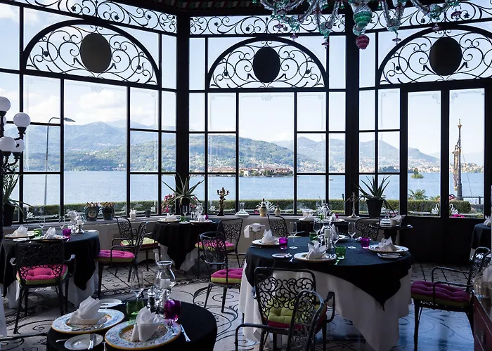 E Palazzo Aminta - A Leading Of The World Отель