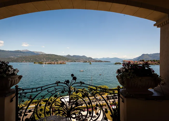 Отель E Palazzo Aminta - A Leading Of The World