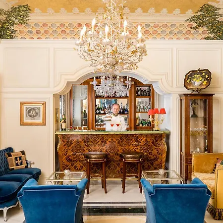מלון E Palazzo Aminta - A Leading Of The World