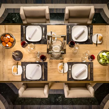 Hotel E Palazzo Aminta 5*