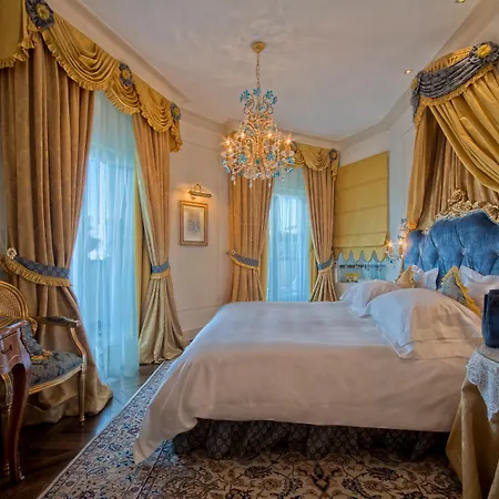 E Palazzo Aminta - A Leading Of The World מלון 5*