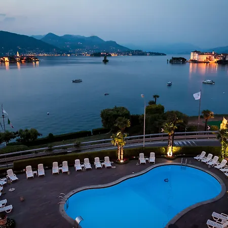 E Palazzo Aminta - A Leading Of The World 5* סטרסה